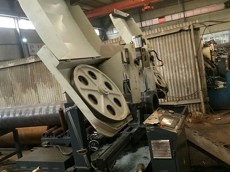 數(shù)控鋸床
